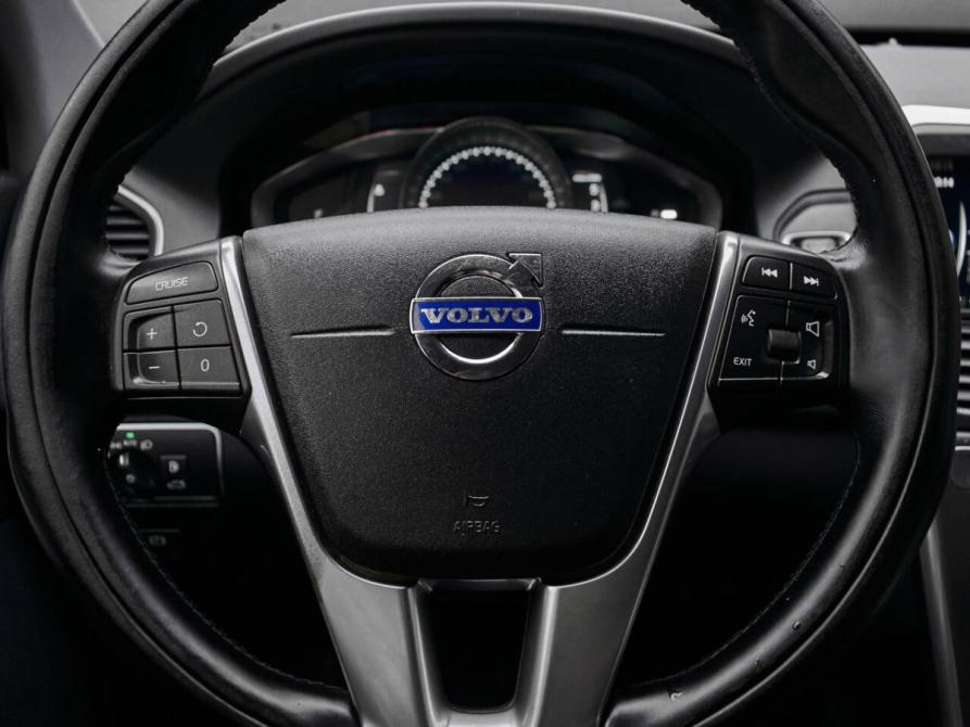 Volvo XC60 I Рестайлинг Екатеринбург  - изображение 13