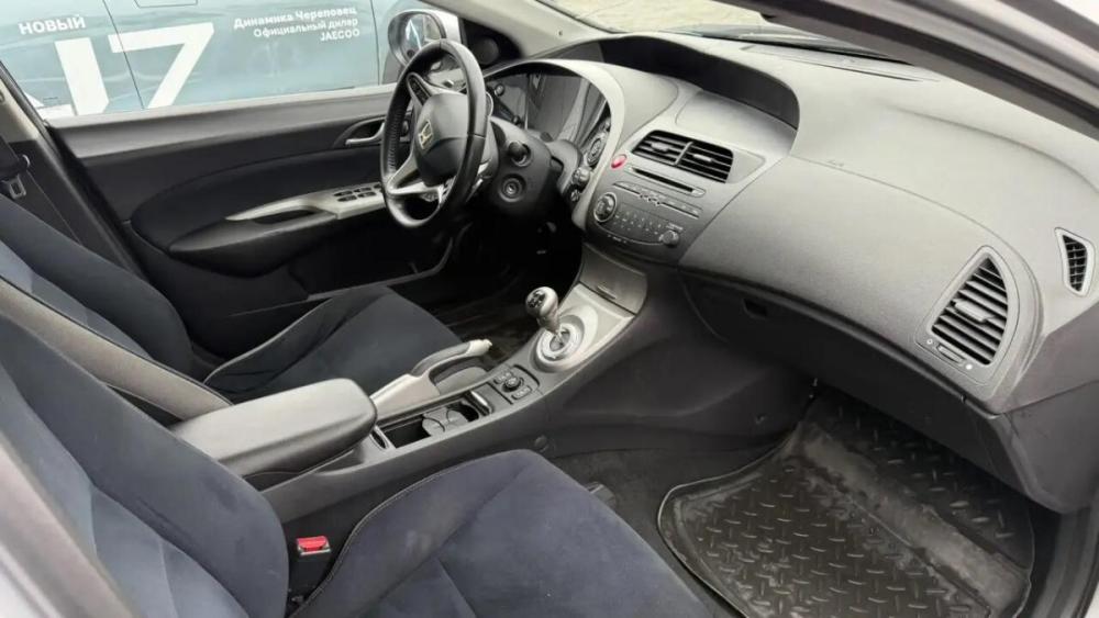 Honda Civic VIII Череповец  - изображение 11
