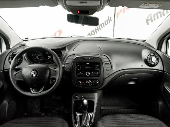 Renault Kaptur I с пробегом 2017 года, цена 1 450 000 рублей, 28368 км, внедорожник, Автокод Объявления