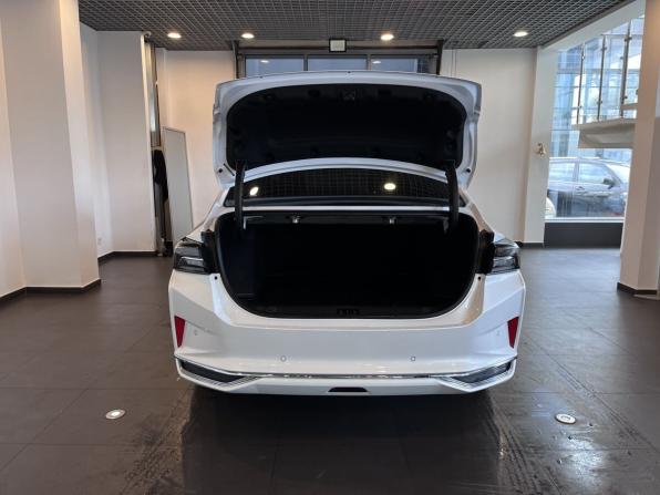 Dongfeng Shine Max с пробегом 2023 года, цена 2 338 000 рублей, 4504 км, седан, Автокод Объявления