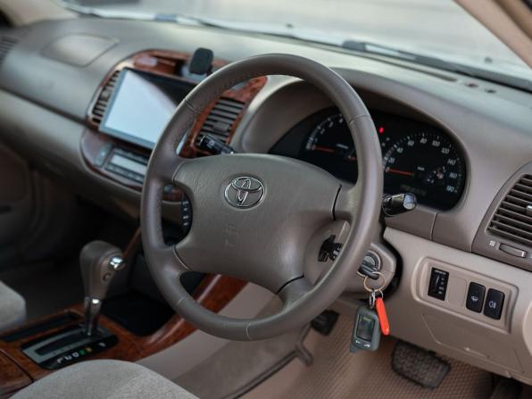 Toyota Camry V (XV30) с пробегом 2002 года, цена 650 000 рублей, 215968 км, седан, Автокод Объявления