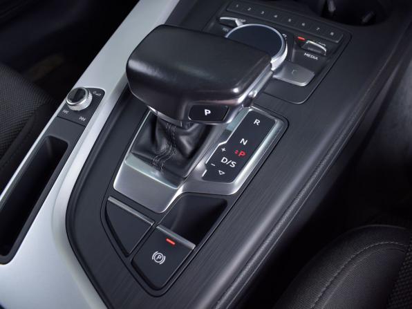 Audi A4 V (B9) с пробегом 2016 года, цена 1 715 995 рублей, 63403 км, седан, Автокод Объявления