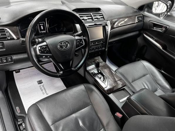 Toyota Camry VII (XV50) Рестайлинг с пробегом 2015 года, цена 1 950 000 рублей, 251372 км, седан, Автокод Объявления