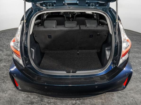 Toyota Aqua I Рестайлинг 2 с пробегом 2019 года, цена 1 229 500 рублей, 92503 км, хэтчбек, Автокод Объявления