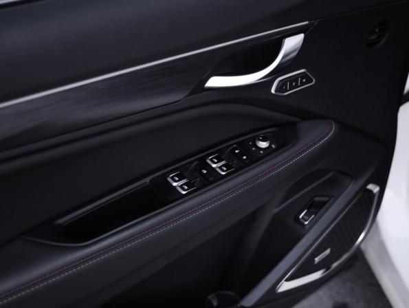 Geely Tugella I Рестайлинг с пробегом 2024 года, цена 3 089 000 рублей, 48198 км, внедорожник, Автокод Объявления