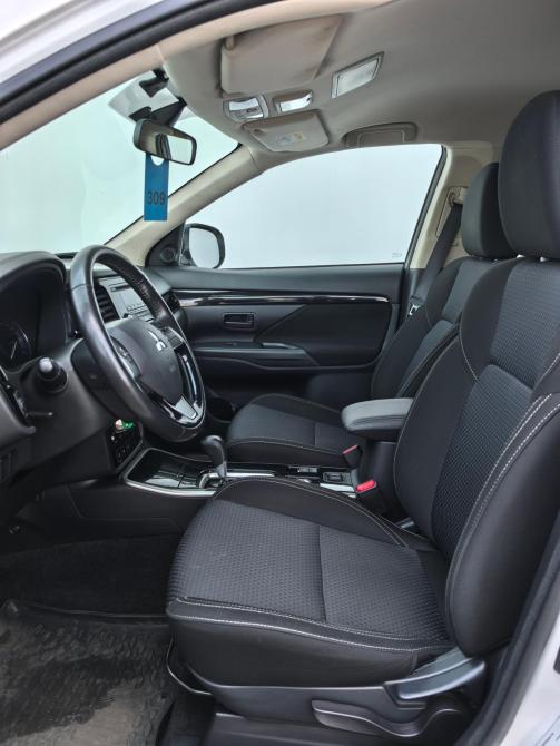 Mitsubishi Outlander III Рестайлинг 3 Санкт-Петербург  - изображение 9