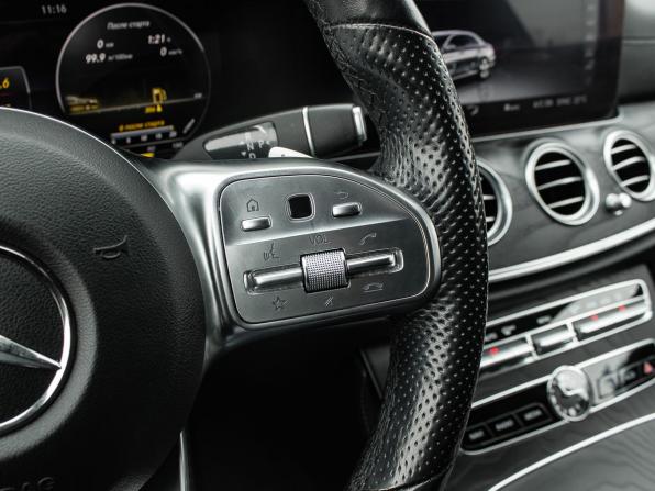 Mercedes-Benz E-Класс V (W213 S213 C238) с пробегом 2019 года, цена 3 349 000 рублей, 90847 км, седан, Автокод Объявления