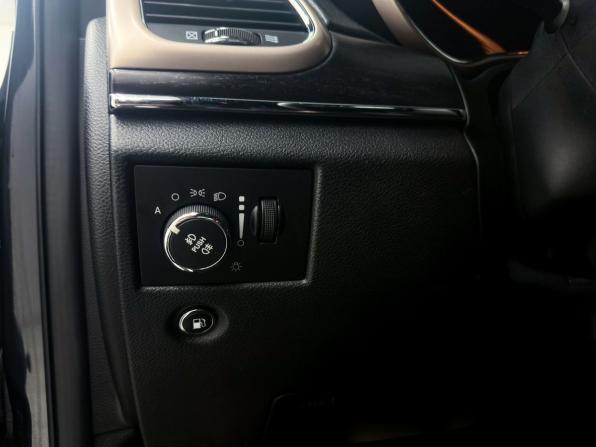 Jeep Grand Cherokee IV (WK2) Рестайлинг с пробегом 2013 года, цена 2 850 000 рублей, 160848 км, внедорожник, Автокод Объявления
