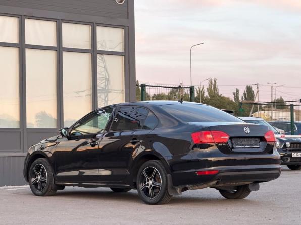 Volkswagen Jetta VI Рестайлинг с пробегом 2014 года, цена 800 000 рублей, 254200 км, седан, Автокод Объявления