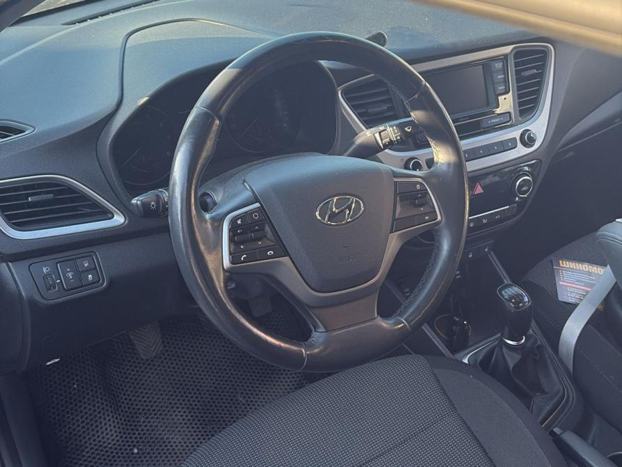 Hyundai Solaris II Самара  - изображение 8