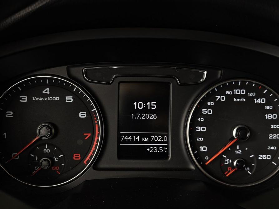 Audi Q3 I (8U) Рестайлинг Москва  - изображение 18