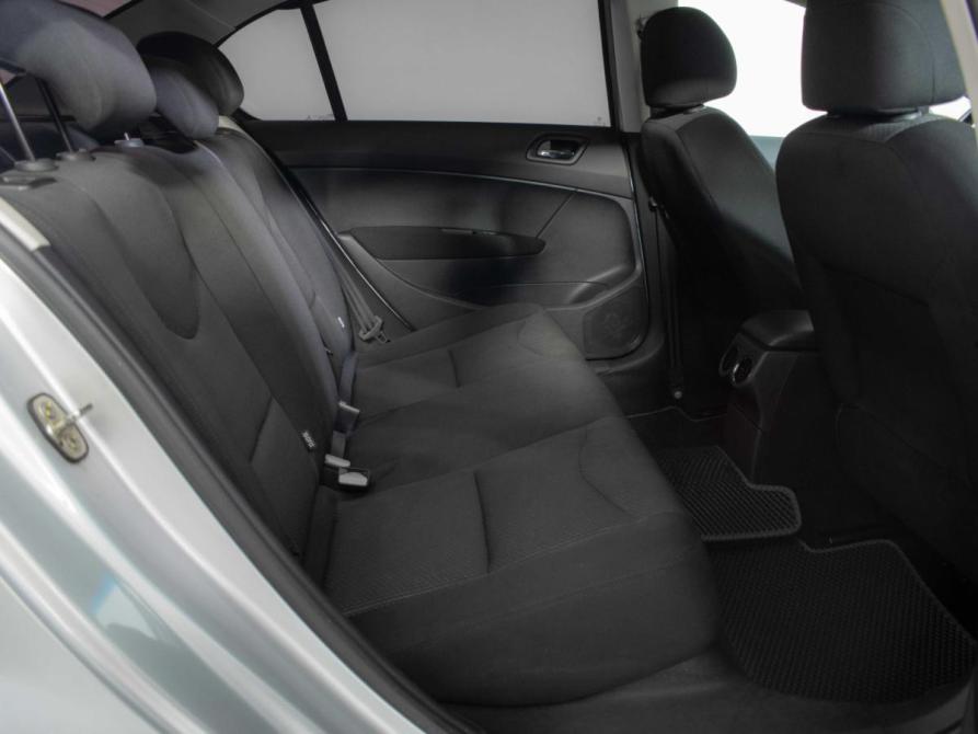 Peugeot 408 I Москва  - изображение 11