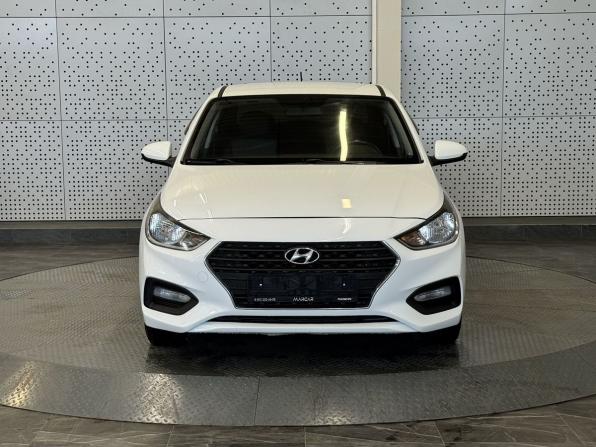 Hyundai Solaris II с пробегом 2017 года, цена 540 000 рублей, 162216 км, седан, Автокод Объявления