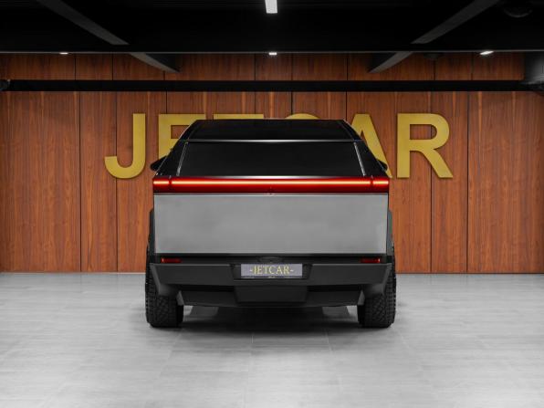Tesla Cybertruck с пробегом 2024 года, цена 18 422 000 рублей, 317 км, пикап, Автокод Объявления