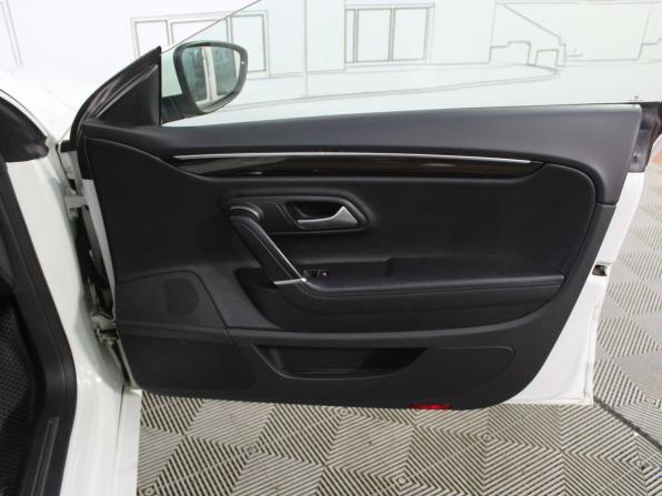 Volkswagen Passat CC I Рестайлинг с пробегом 2015 года, цена 1 175 000 рублей, 161000 км, седан, Автокод Объявления