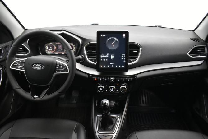 Lada (ВАЗ) Vesta I Рестайлинг (NG) с пробегом 2026 года, цена 1 900 000 рублей, 360 км, седан, Автокод Объявления