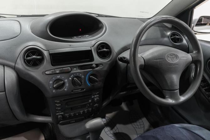 Toyota Vitz I (P10) с пробегом 2001 года, цена 349 000 рублей, 196000 км, хэтчбек, Автокод Объявления