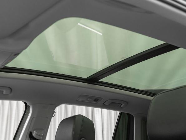 Volkswagen Tiguan II Рестайлинг с пробегом 2021 года, цена 3 880 000 рублей, 34364 км, внедорожник, Автокод Объявления