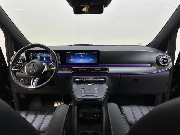 Mercedes-Benz V-Класс III (W447) Рестайлинг 2 с пробегом 2024 года, цена 12 990 000 рублей, 38256 км, минивэн, Автокод Объявления