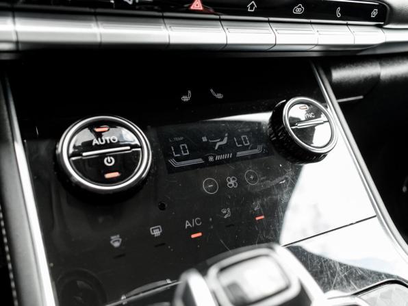 Chery Tiggo 8 I Рестайлинг с пробегом 2024 года, цена 2 060 000 рублей, 55993 км, внедорожник, Автокод Объявления