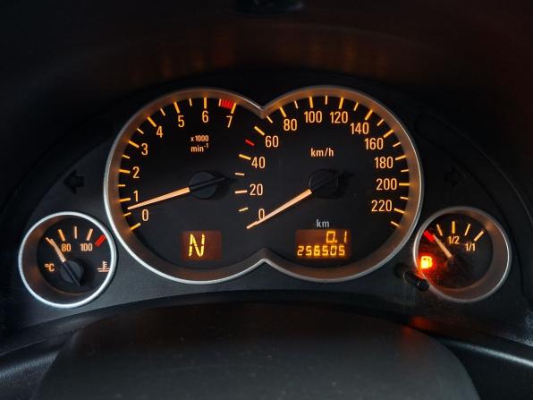Opel Corsa C Рестайлинг с пробегом 2005 года, цена 270 000 рублей, 256420 км, хэтчбек, Автокод Объявления