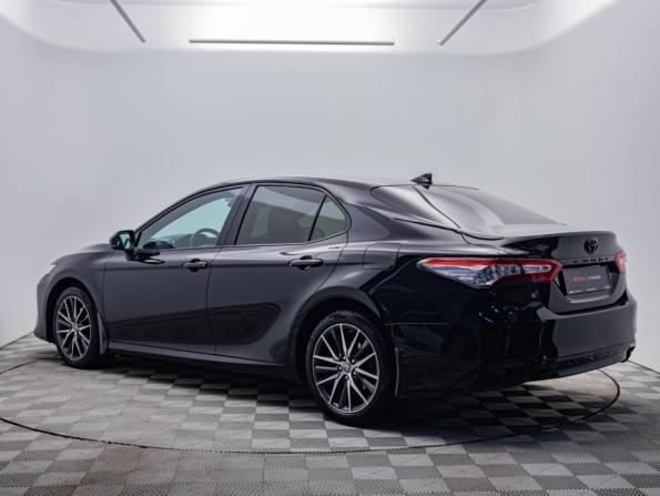 Toyota Camry VIII (XV70) Рестайлинг с пробегом 2021 года, цена 3 045 000 рублей, 135027 км, седан, Автокод Объявления
