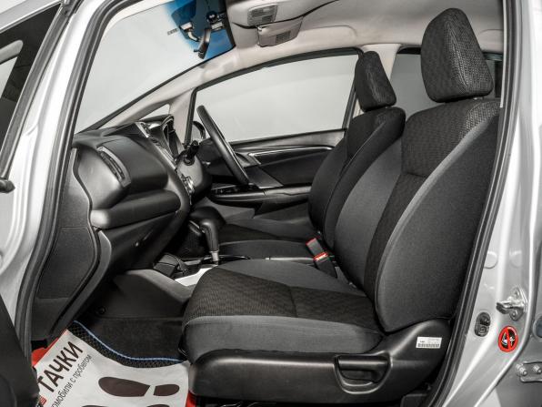 Honda Fit III с пробегом 2013 года, цена 925 000 рублей, 83311 км, хэтчбек, Автокод Объявления