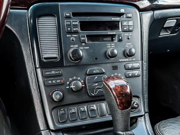 Volvo S80 I Рестайлинг с пробегом 2003 года, цена 480 000 рублей, 356211 км, седан, Автокод Объявления