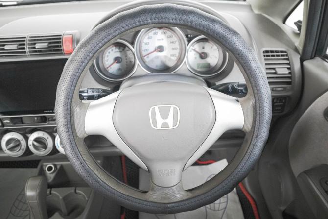 Honda Fit I с пробегом 2006 года, цена 549 000 рублей, 260000 км, хэтчбек, Автокод Объявления