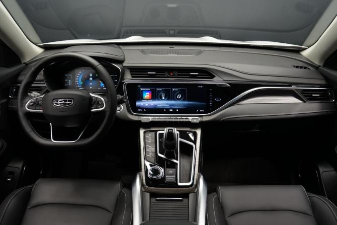 Geely Atlas Pro с пробегом 2022 года, цена 2 280 000 рублей, 44543 км, внедорожник, Автокод Объявления