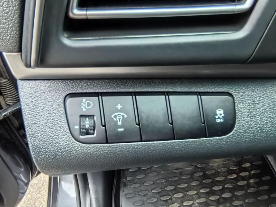 Hyundai Elantra VI (AD) Рестайлинг Москва  - изображение 16
