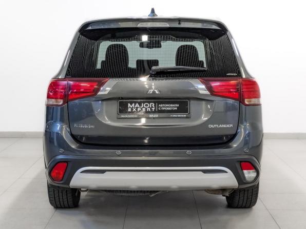 Mitsubishi Outlander III Рестайлинг 3 с пробегом 2019 года, цена 2 250 000 рублей, 151000 км, внедорожник, Автокод Объявления