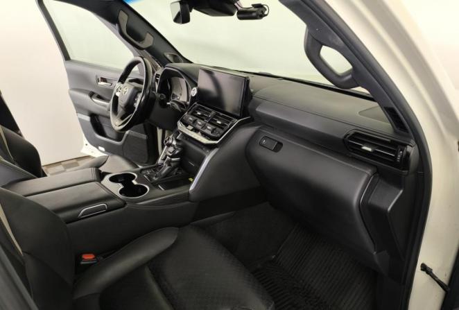 Toyota Land Cruiser 300 Series с пробегом 2021 года, цена 9 700 000 рублей, 62663 км, внедорожник, Автокод Объявления