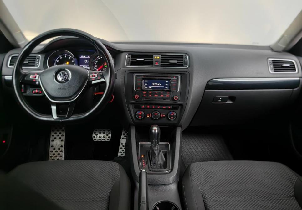 Volkswagen Jetta VI Рестайлинг Подольск  - изображение 12