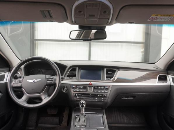 Hyundai Genesis II с пробегом 2014 года, цена 2 150 000 рублей, 128095 км, седан, Автокод Объявления