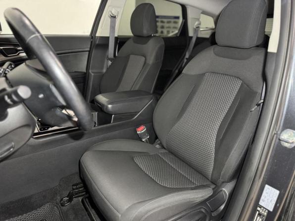 Kia Sportage V с пробегом 2022 года, цена 3 299 000 рублей, 53340 км, внедорожник, Автокод Объявления