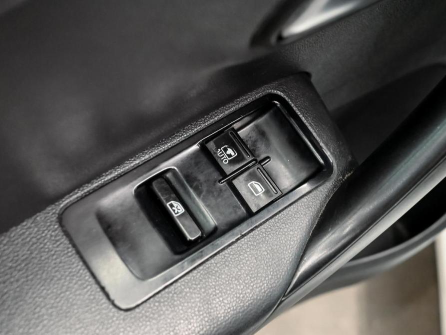 Volkswagen Polo V Рестайлинг Екатеринбург  - изображение 13