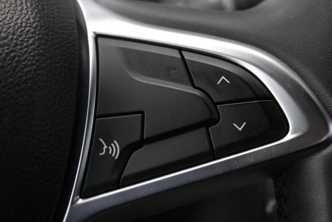 Renault Arkana I с пробегом 2019 года, цена 1 520 000 рублей, 136347 км, внедорожник, Автокод Объявления