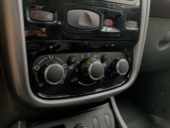 Renault Duster I с пробегом 2013 года, цена 767 000 рублей, 144033 км, внедорожник, Автокод Объявления