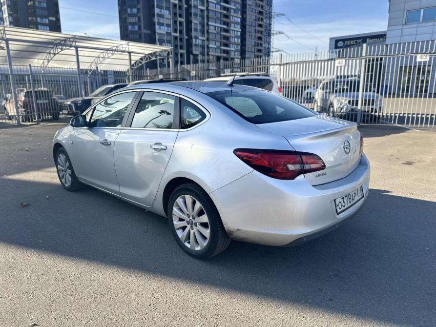 Opel Astra J Рестайлинг Москва  - изображение 4