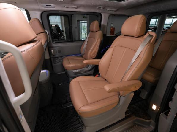 Hyundai Staria I с пробегом 2024 года, цена 6 200 000 рублей, 35945 км, минивэн, Автокод Объявления