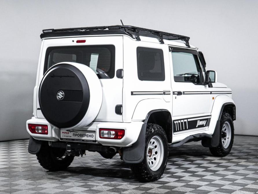 Suzuki Jimny IV Москва  - изображение 5