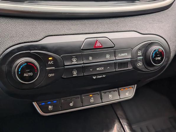 Kia Sorento III Prime с пробегом 2016 года, цена 2 350 000 рублей, 268808 км, внедорожник, Автокод Объявления