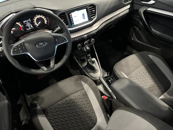 Lada (ВАЗ) Vesta I Рестайлинг (NG) с пробегом 2025 года, цена 1 390 000 рублей, 16777 км, седан, Автокод Объявления