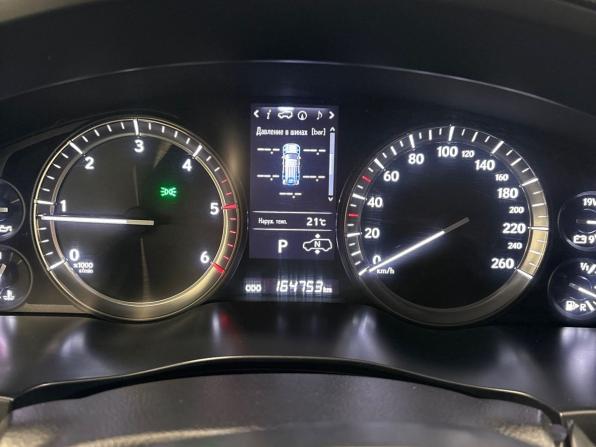 Lexus LX III Рестайлинг 2 с пробегом 2018 года, цена 6 980 000 рублей, 164752 км, внедорожник, Автокод Объявления