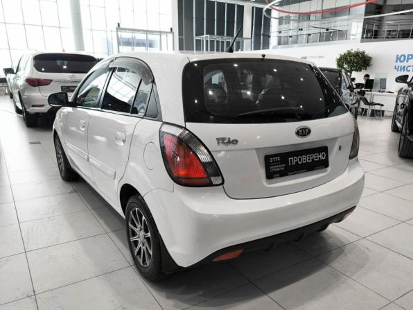 Kia Rio II Рестайлинг с пробегом 2011 года, цена 552 000 рублей, 196930 км, хэтчбек, Автокод Объявления