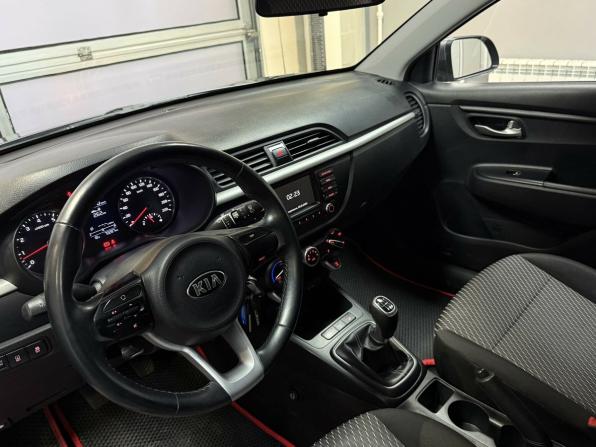 Kia Rio IV с пробегом 2018 года, цена 1 370 000 рублей, 70244 км, хэтчбек, Автокод Объявления