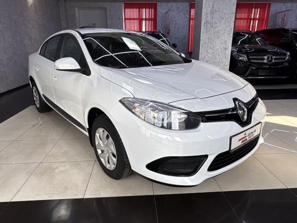 Renault Fluence I Рестайлинг с пробегом 2014 года, цена 935 000 рублей, 61086 км, седан, Автокод Объявления