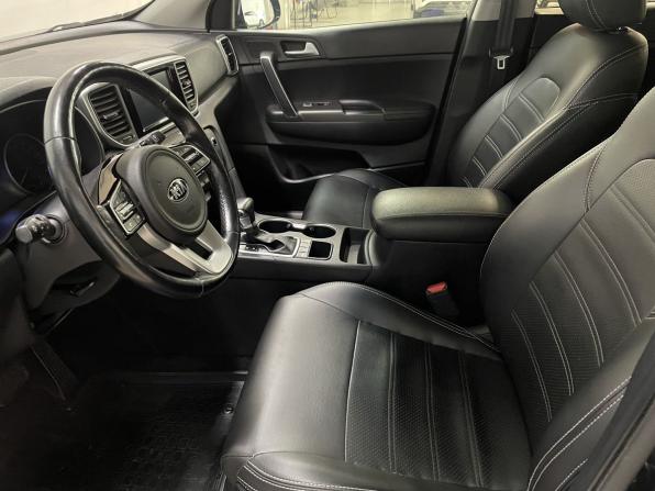 Kia Sportage IV Рестайлинг с пробегом 2019 года, цена 2 100 000 рублей, 123755 км, внедорожник, Автокод Объявления