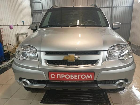 Chevrolet Niva I Рестайлинг с пробегом 2015 года, цена 640 000 рублей, 131000 км, внедорожник, Автокод Объявления
